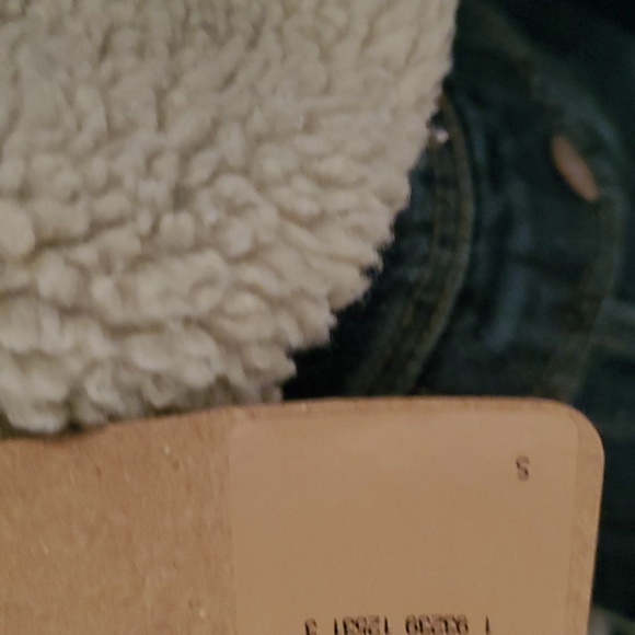 Levi's Brand ORIGINAL Trucker Blue Jean Jacket - Picture 5 of 8